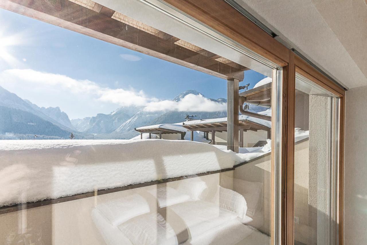 Bellavista Apartment Toblach Exterior foto