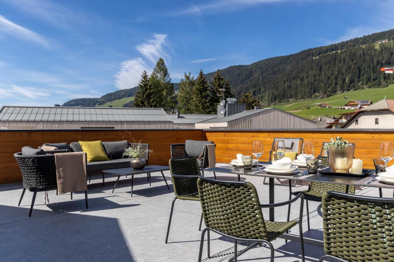 Bellavista Apartment Toblach Exterior foto